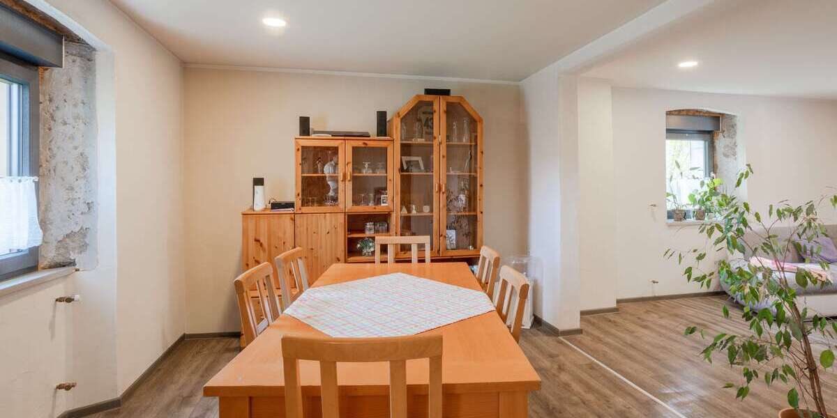 Einfamilienhaus Gönnersdorf - 5 Zimmer, 150 m&sup2;, 195.000&euro; | Angebot:26863929