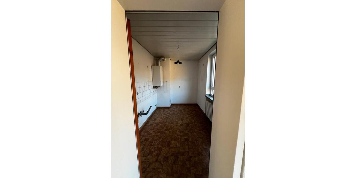 Etagenwohnung Siegburg - 3 Zimmer, 81 m&sup2;, 1.100&euro; | Angebot:25510499