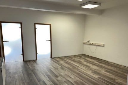 Schöne Büroräume (ca. 105 m²) mit Lift in der Fußgängerzone von Gera! - Gewerbeobjekt Gera Zentrum | Angebot:27070945