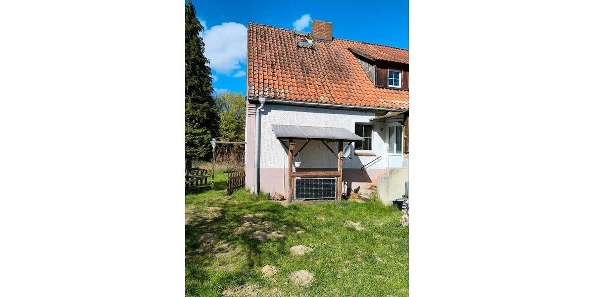 Doppelhaushälfte Stavenhagen - 4 Zimmer, 84 m&sup2;, 60.000&euro; | Angebot:27137464