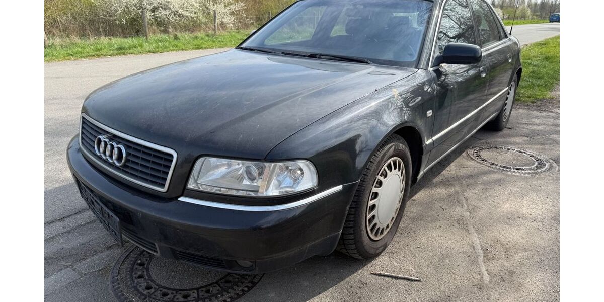 Audi A8 171.194 km 7.950 &euro; Wesel 46485