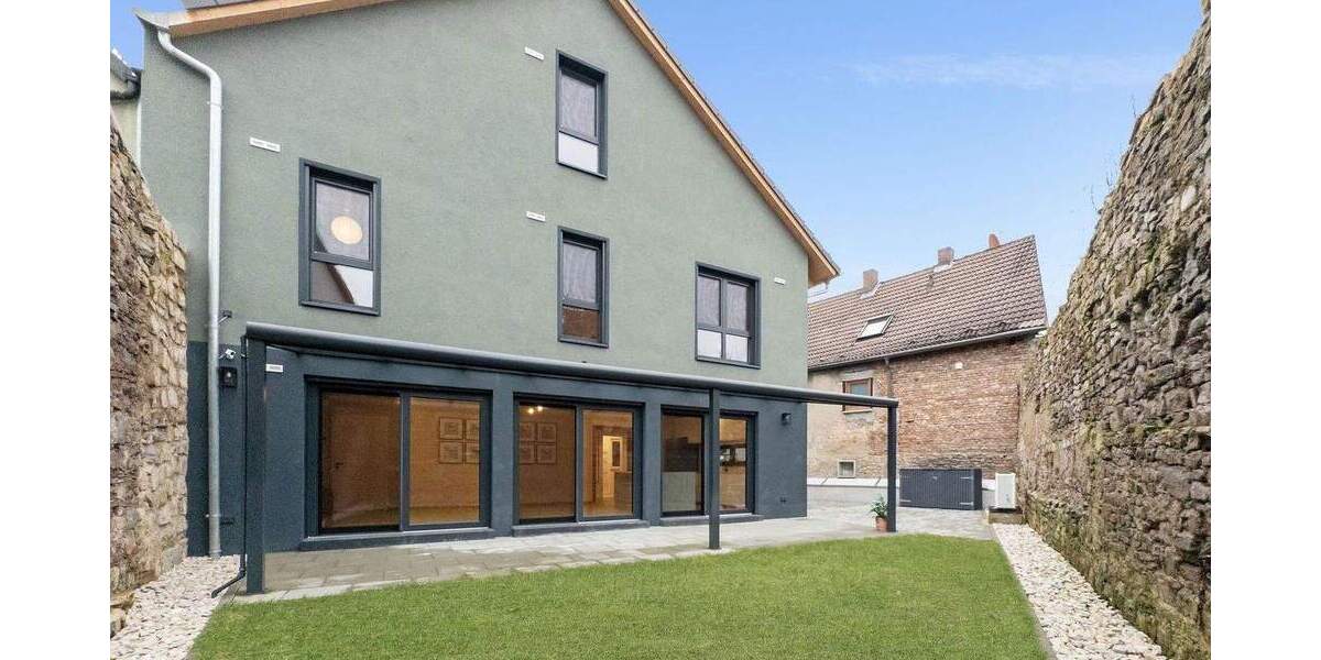Einfamilienhaus Würzburg Heidingsfeld - 8 Zimmer, 215 m&sup2;, 1.095.000&euro; | Angebot:25566089