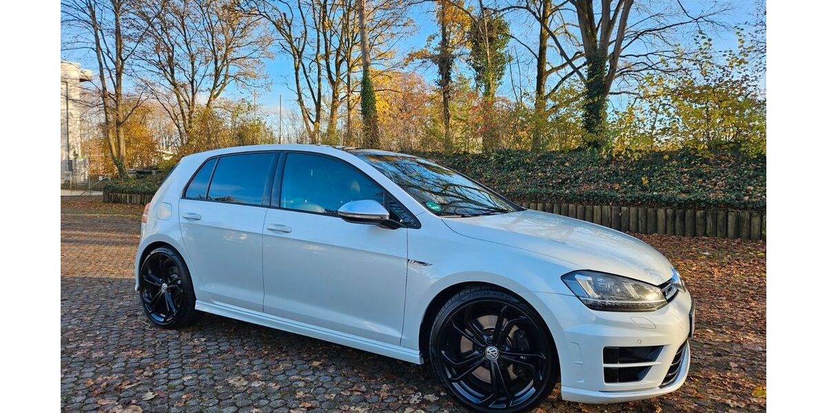 VW Golf 107.600 km 20.400 &euro; Munchen 81373