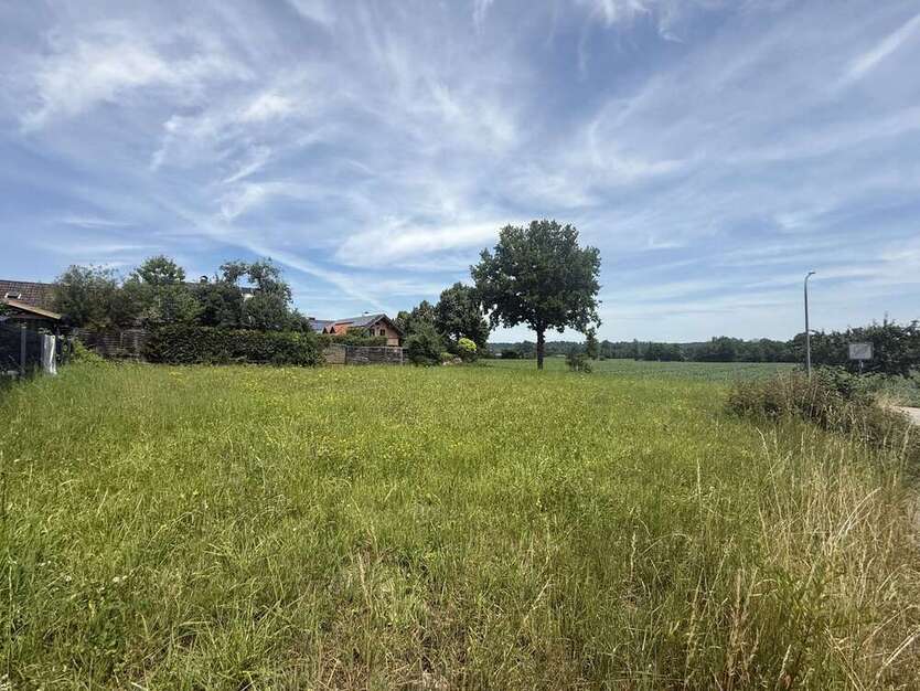 Grundstück zu verkaufen in Tittmoning 349.000 € 753 m²