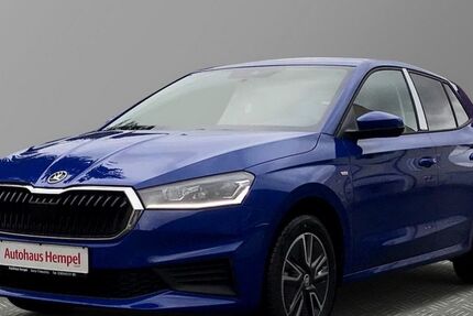 Skoda Fabia 27.304 km 14.990 &euro; Gera 07548