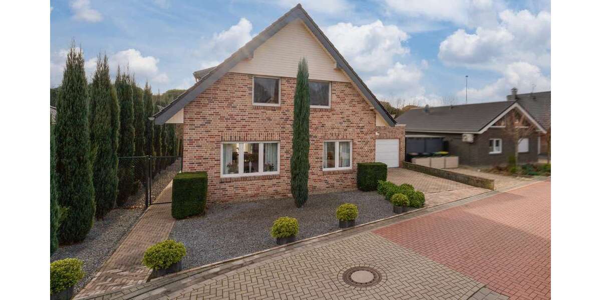 Haus zum Kaufen in Emmerich am Rhein 469.000 € 151 m² 4 zimmer