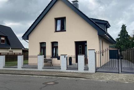 Haus Sankt Michaelisdonn - 5 Zimmer, 220.000 m&sup2;, 420.000&euro; | Angebot:25248990