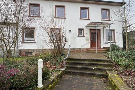 Haus Zweibrücken - 9 Zimmer, 250 m&sup2;, 1.790&euro; | Angebot:24702819