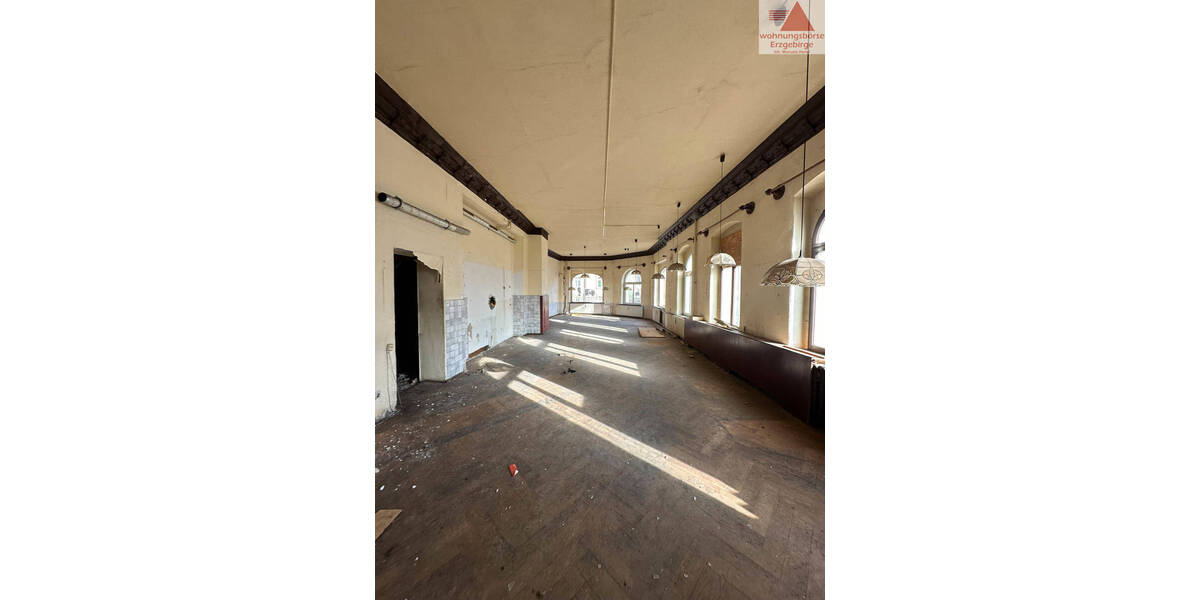 Mehrfamilienhaus, Wohnhaus Hohenstein-Ernstthal Ernstthal - 3 Zimmer, 805 m&sup2;, 155.000&euro; | Angebot:25776675