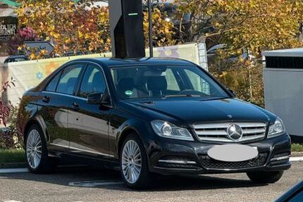 Mercedes-Benz C 250 146.500 km 12.300 € Pforzheim 75175