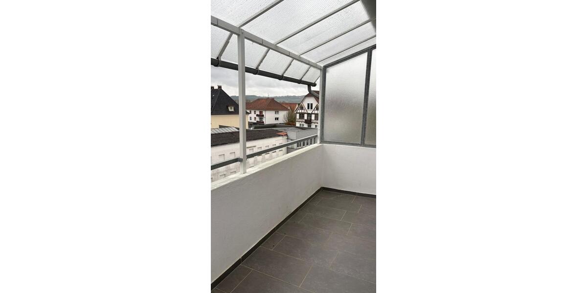 Dachgeschoßwohnung Bad Pyrmont - 3 Zimmer, 90 m&sup2;, 650&euro; | Angebot:26285955