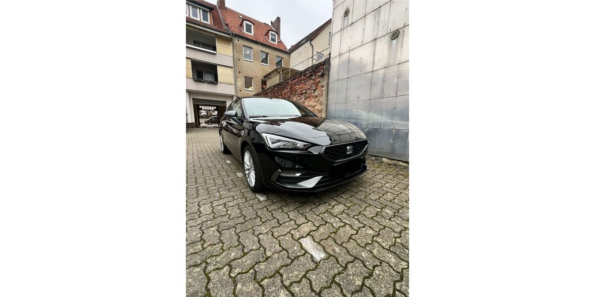 Seat Leon 69.000 km 18.499 &euro; Hildesheim 31137
