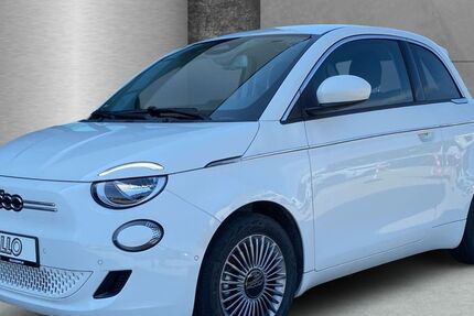 Fiat 500e 19.493 km 17.950 &euro; Reinfeld/ Wesenberg 23858