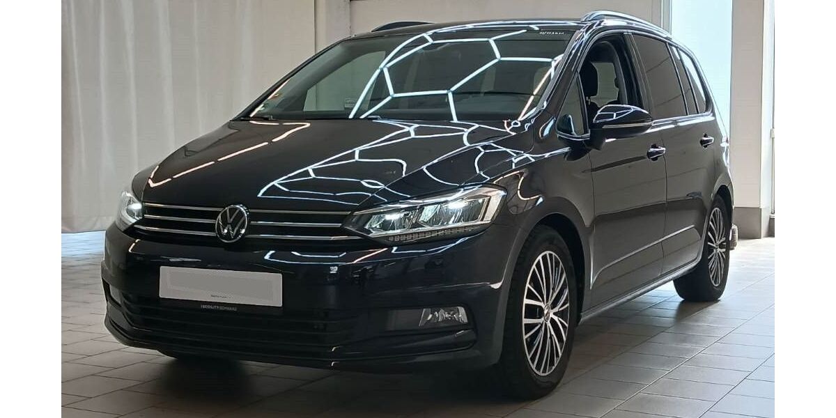 VW Touran 58.500 km 29.900 &euro; Friedrichshafen 88045