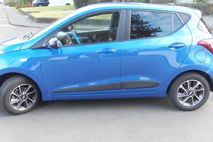 Hyundai i10 31.200 km 9.900 &euro; Köln 51147