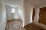Etagenwohnung Riesa - 3 Zimmer, 61 m&sup2;, 450&euro; | Angebot:24987014