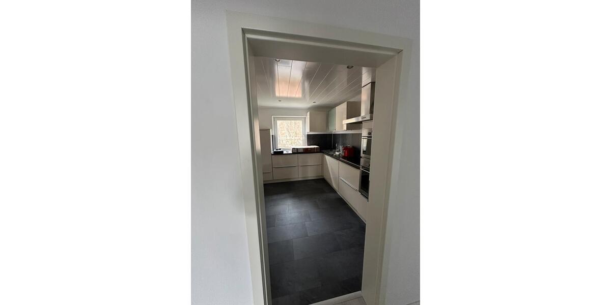 Erdgeschoßwohnung Kaiserslautern Einsiedlerhof - 3 Zimmer, 72 m&sup2;, 1.100&euro; | Angebot:25407952