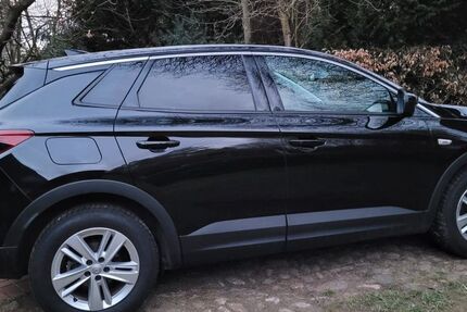Opel Grandland (X) 108.000 km 14.900 &euro; Dötlingen 27801