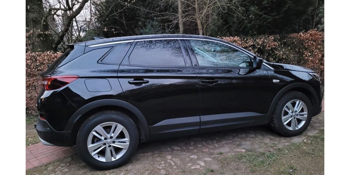 Opel Grandland (X) 108.000 km 14.900 &euro; Dötlingen 27801