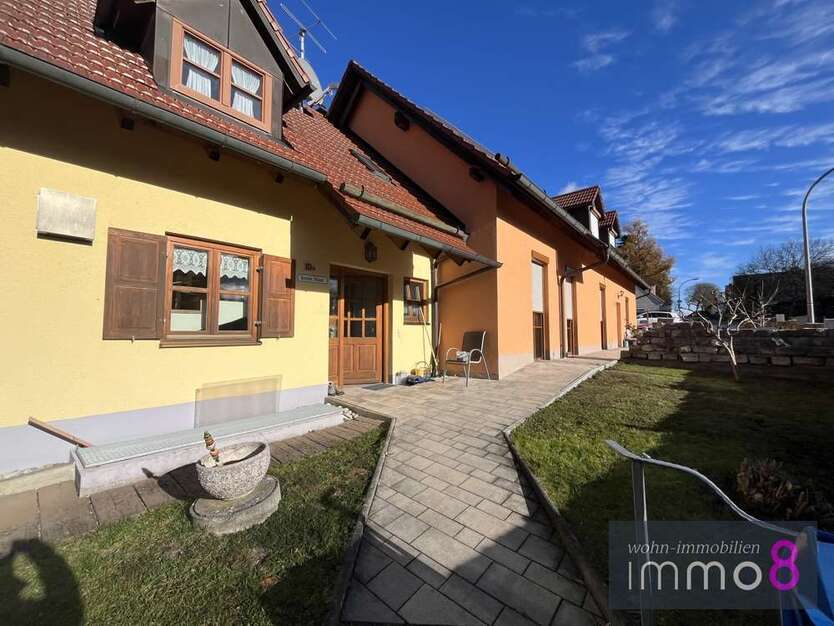 Haus zum Kaufen in Moorenweis Dünzelbach 1.295.000 € 319 m²