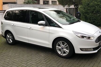 Ford Galaxy 58.600 km 20.500 € Duisburg 47138