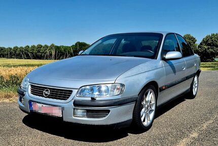 Opel Omega 112.000 km 899 &euro; Bergheim 50127