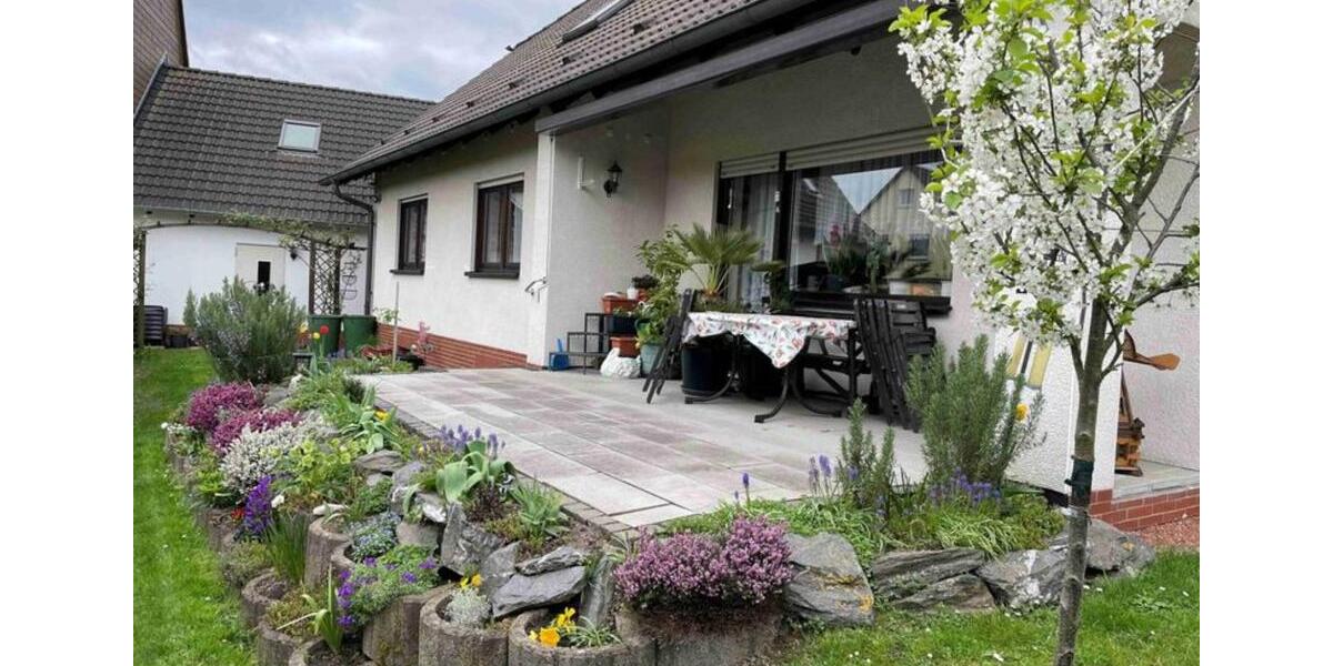 Mehrfamilienhaus, Wohnhaus Kassel Nordshausen - 7 Zimmer, 190 m&sup2;, 525.000&euro; | Angebot:24980524