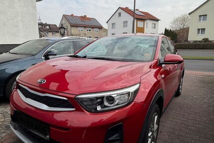 Kia Stonic 103.745 km 9.000 &euro; Heringen (Werra) 36266