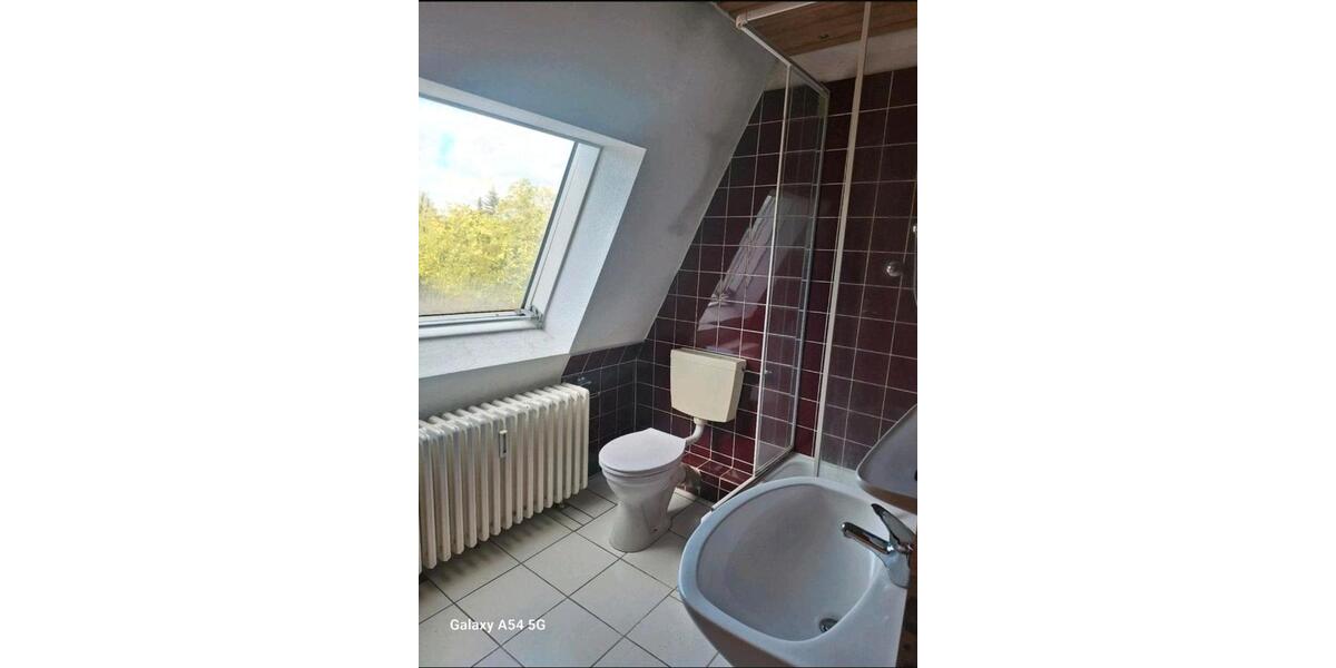 Etagenwohnung Mönchengladbach Nord - 5 Zimmer, 170 m&sup2;, 2.000&euro; | Angebot:24366967