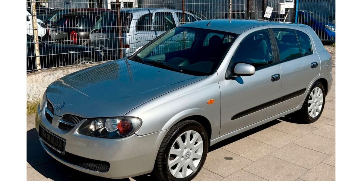 Nissan Almera 162.000 km 3.350 &euro; Hamburg 20097