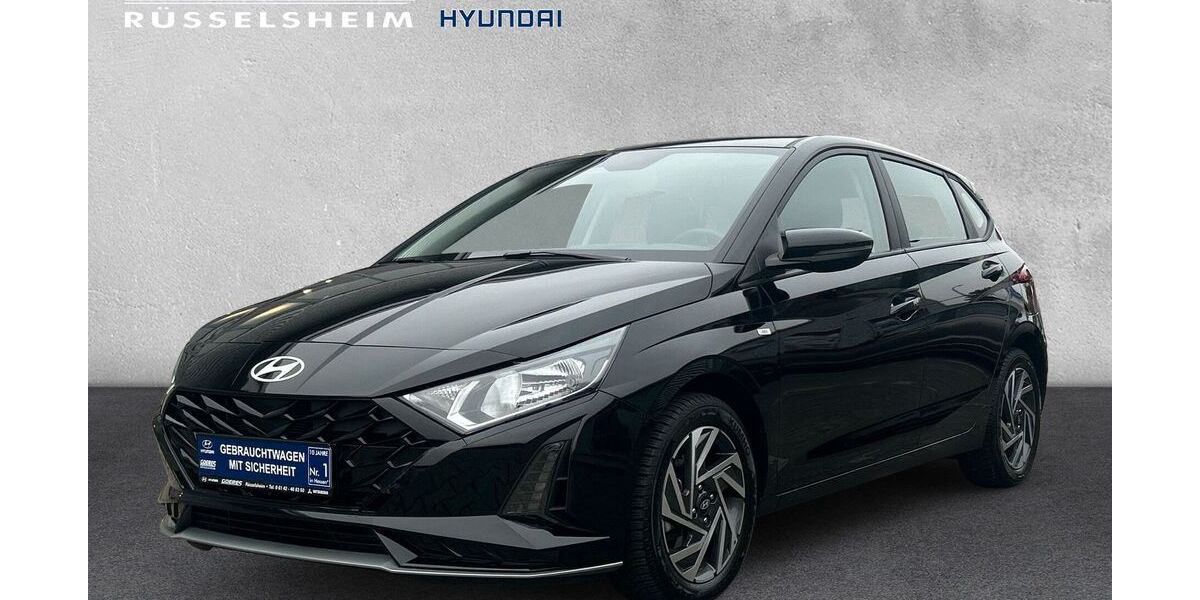 Hyundai i20 14.000 km 17.970 &euro; Rüsselsheim 65428