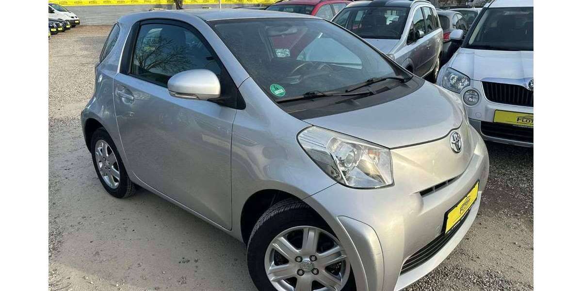Toyota iQ 30.258 km 9.990 &euro; Berlin 13089