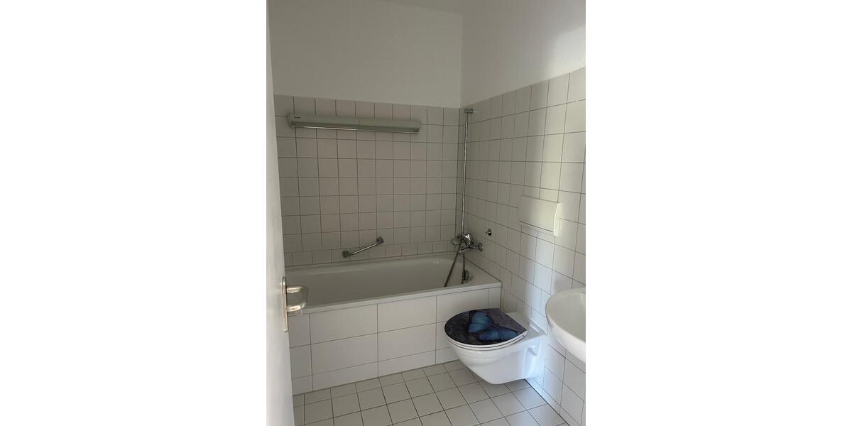 Erdgeschoßwohnung Cottbus Spremberger Vorstadt - 2 Zimmer, 54 m&sup2;, 349&euro; | Angebot:26252011