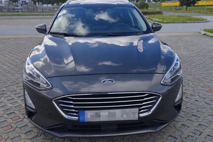 Ford Focus 91.300 km 15.390 &euro; Neugersdorf 02727