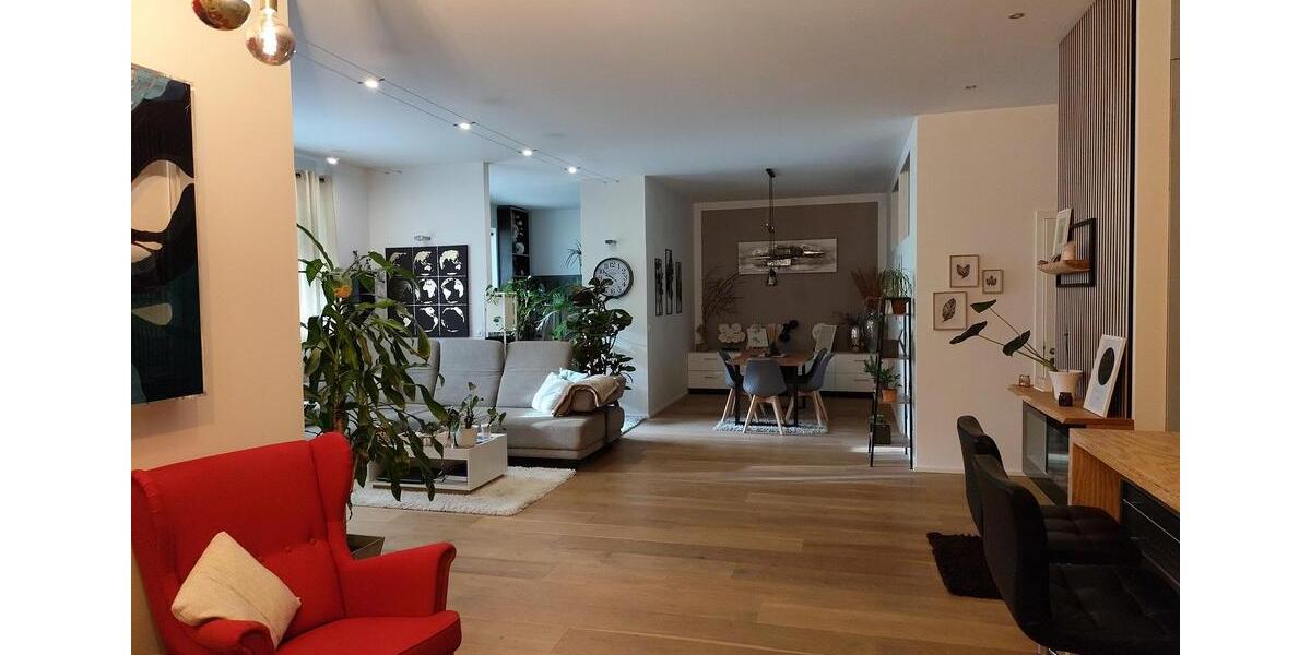 Erdgeschoßwohnung Freudenstadt - 4 Zimmer, 175 m&sup2;, 399.000&euro; | Angebot:26941699