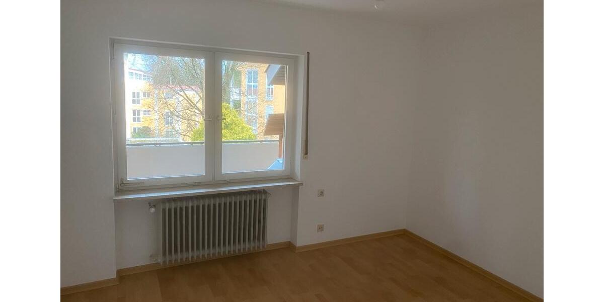 Dachgeschoßwohnung Murg - 4 Zimmer, 90 m&sup2;, 1.045&euro; | Angebot:25177941