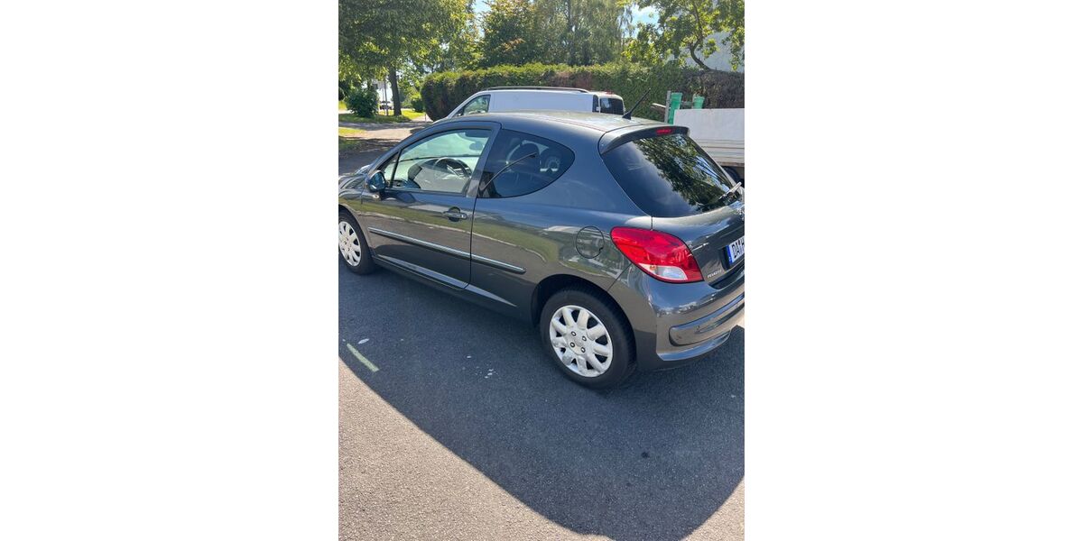 Peugeot 207 189.653 km 1.700 &euro; Roßdorf 64380