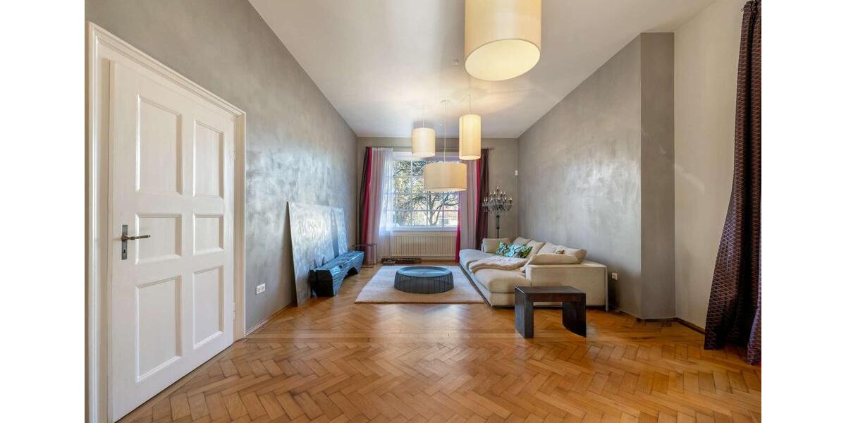 Villa München Nymphenburg - 9 Zimmer, 389 m&sup2;, 9.300&euro; | Angebot:25255917