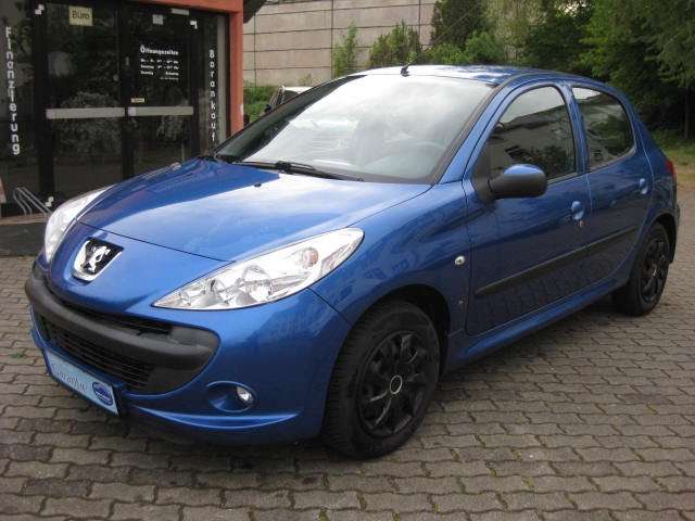 Peugeot 206 76.000 km 3.990 &euro; Leipzig 04357