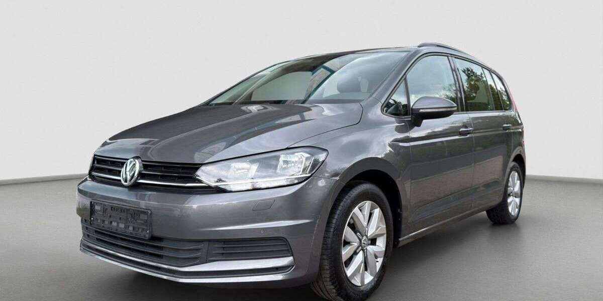 VW Touran 107.000 km 10.800 &euro; Hofheim am Taunus 65719