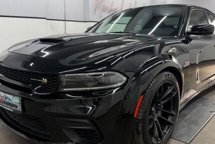 Dodge Charger 24.965 km 49.990 &euro; München 81243