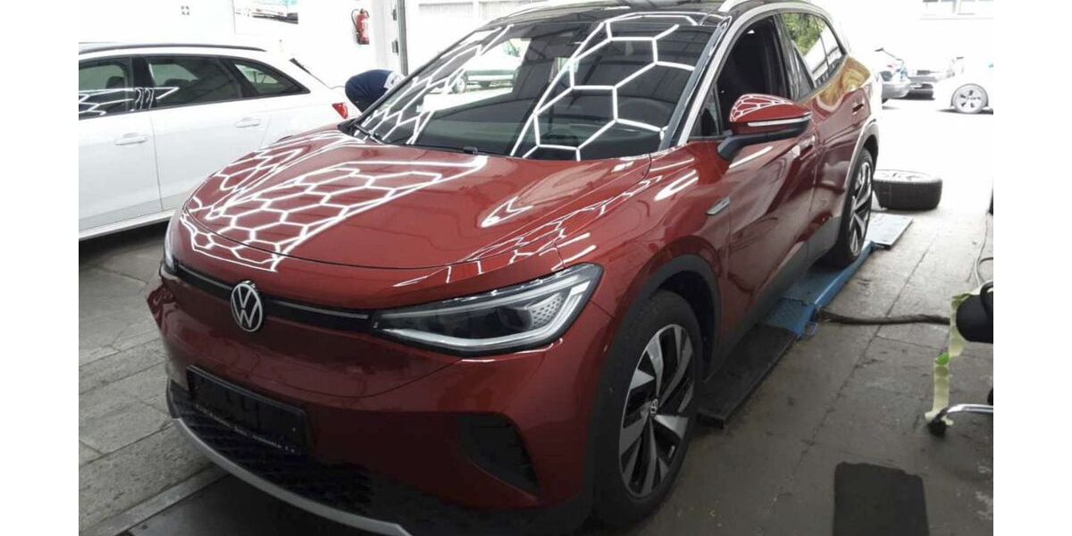 VW ID.4 5.944 km 35.990 € Mönchhagen 18182