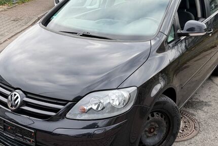 VW Golf Plus 287.000 km 2.600 &euro; Frankfurt am Main 65933