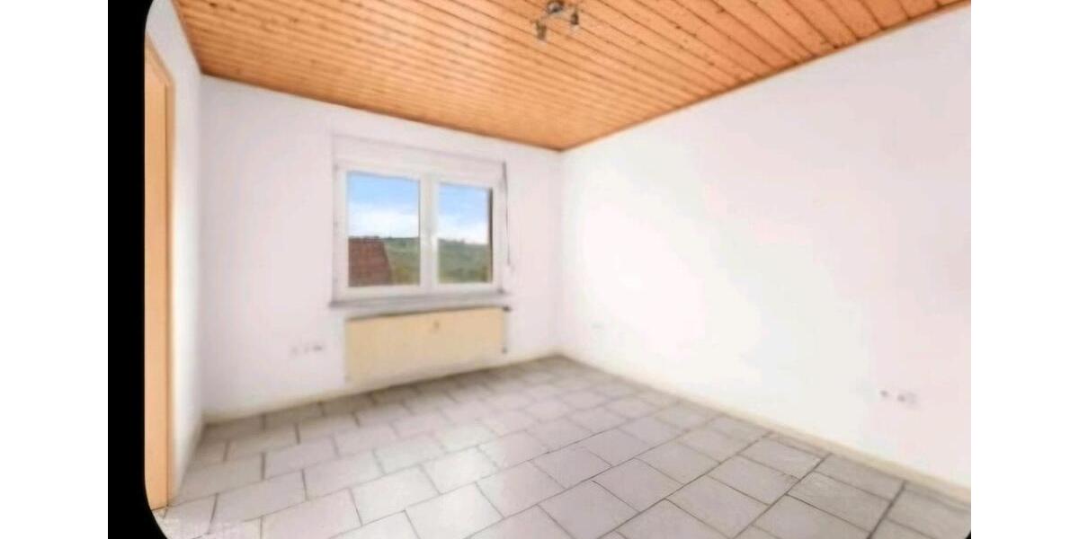 Erdgeschoßwohnung Pirmasens Niedersimten - 3 Zimmer, 90 m&sup2;, 830&euro; | Angebot:26518278