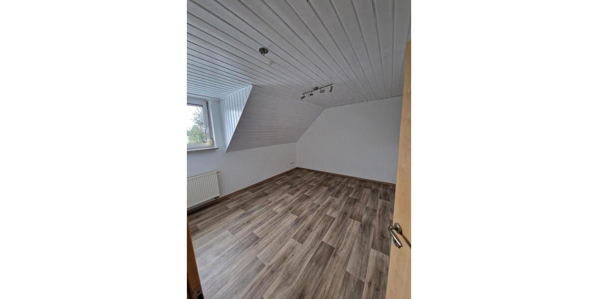 Einfamilienhaus Grub am Forst - 4 Zimmer, 115 m&sup2;, 900&euro; | Angebot:24863296