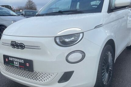 Fiat 500e 25.650 km 18.500 &euro; Villingen-Schwenningen 78052