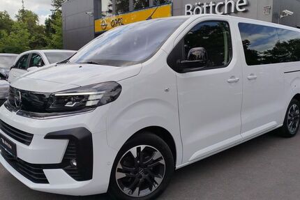 Opel Zafira Life 35.661 km 35.480 € Potsdam 14480