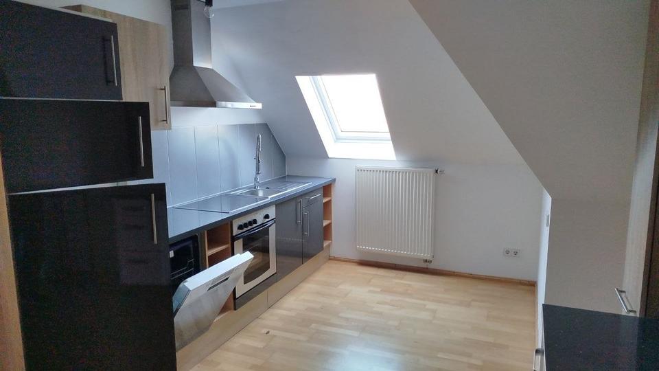 Dachgeschoßwohnung Nordhausen - 3 Zimmer, 88 m&sup2;, 654&euro; | Angebot:26617658