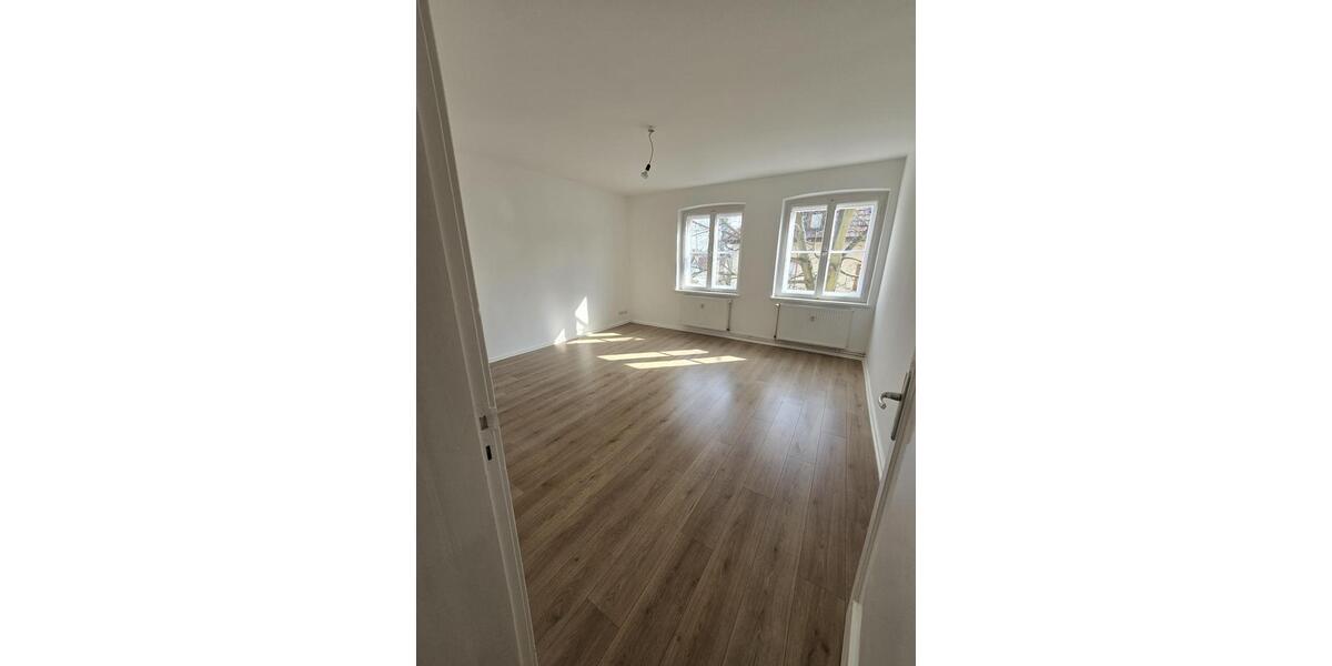 Etagenwohnung Teltow - 2 Zimmer, 66 m&sup2;, 1.060&euro; | Angebot:25612606