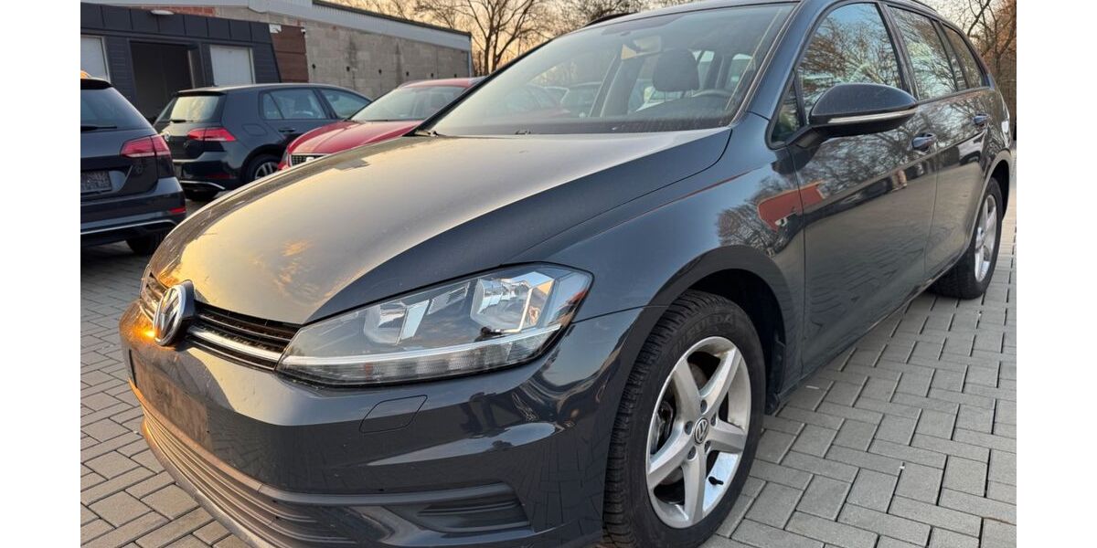 VW Golf 218.000 km 7.490 &euro; Fulda 36043